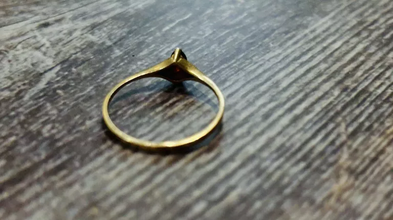 zloty-pierscionek-127-g-r17-583-rozmiarsrednica-wew-mm-171800