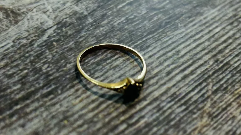 zloty-pierscionek-127-g-r17-583-kolor-dominujacy-zloty