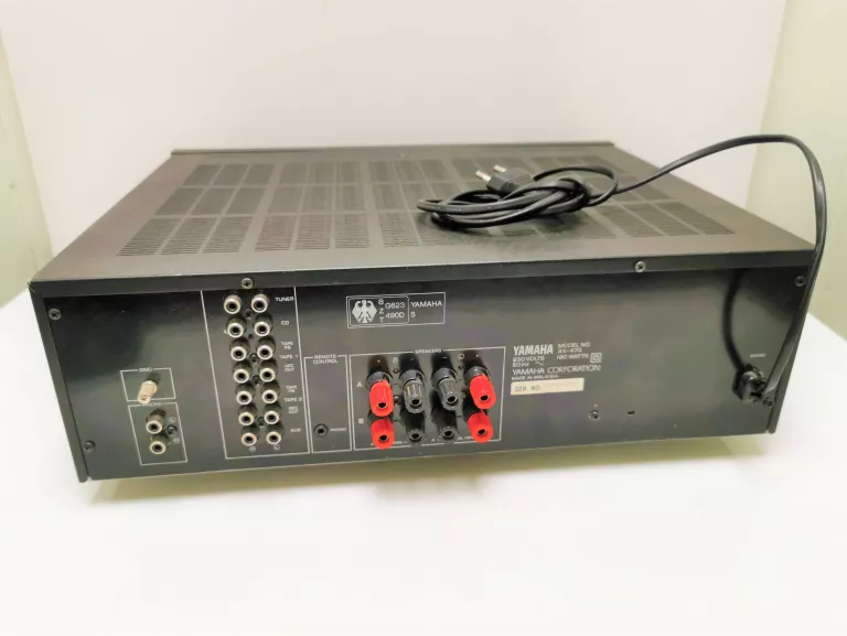 WZMACNIACZ YAMAHA AX-470
