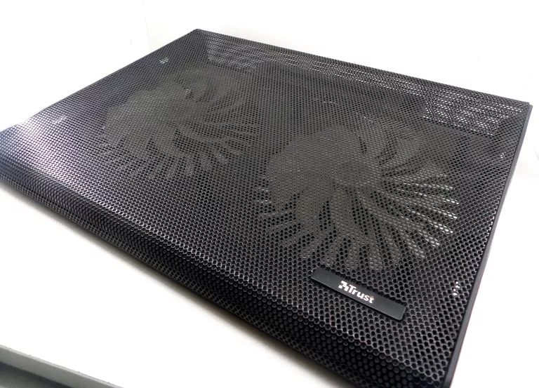 PODSTAWKA CHŁODZĄCA POD LAPTOPA TRUST AZUL