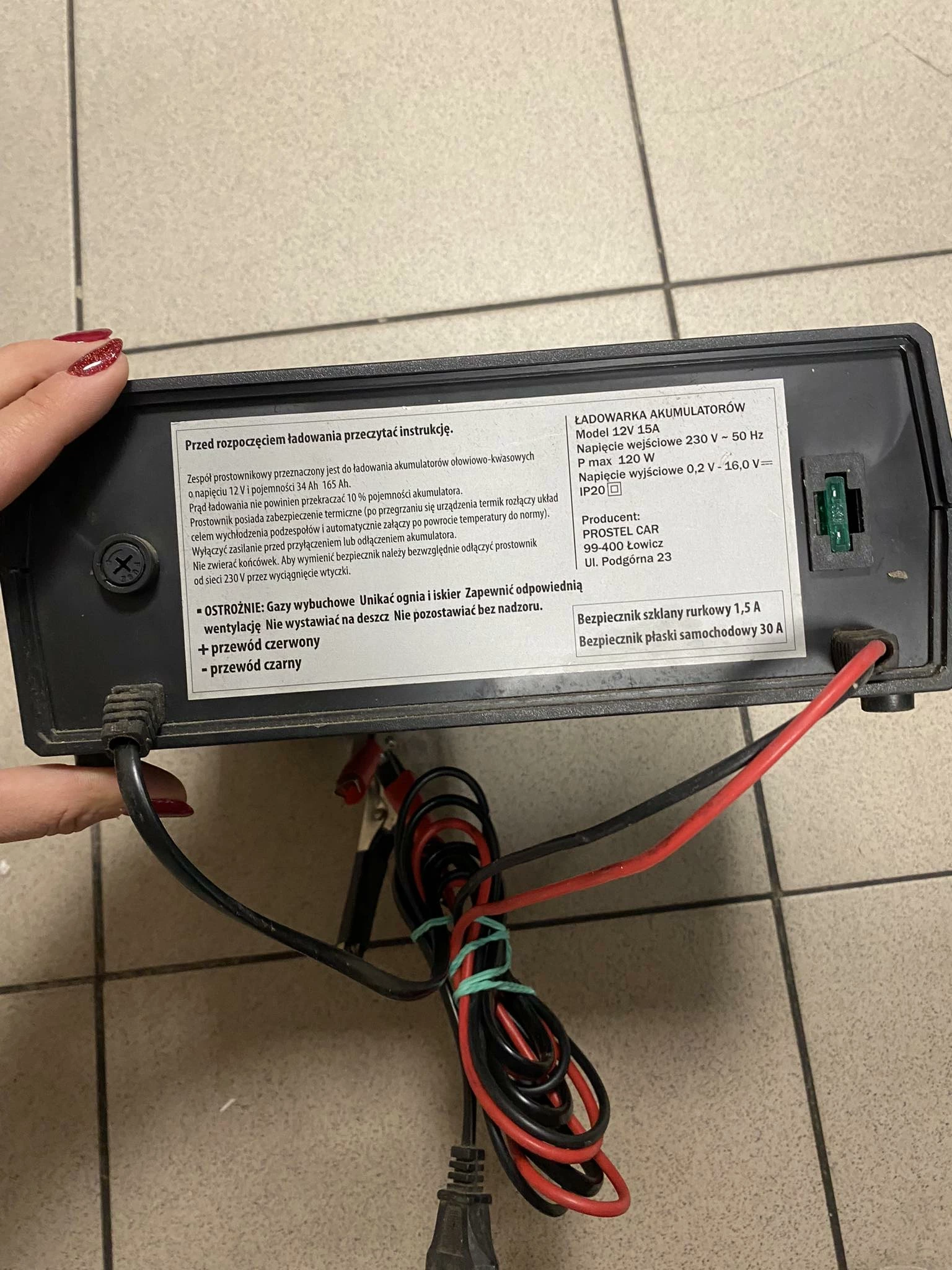 prostownik-prostel-car-12v-15a-ean-gtin-2000000198972