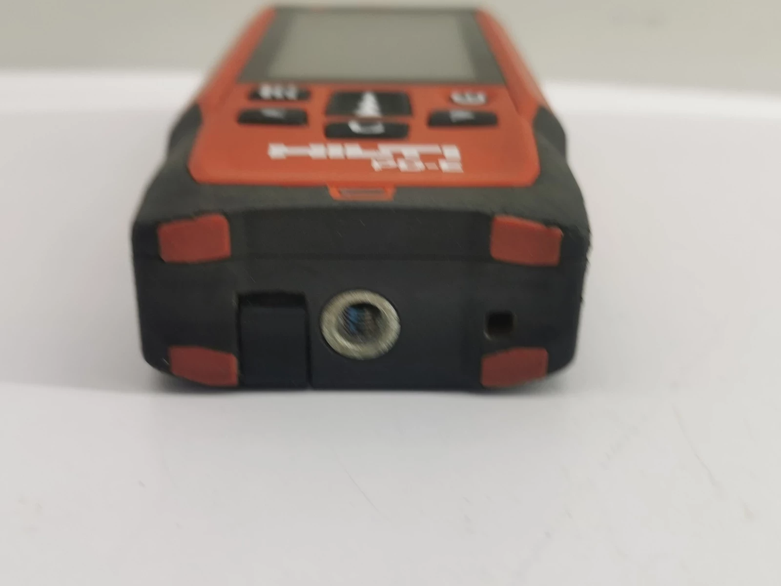 dalmierz-laserowy-hilti-pd-e-etui-marka-hilti