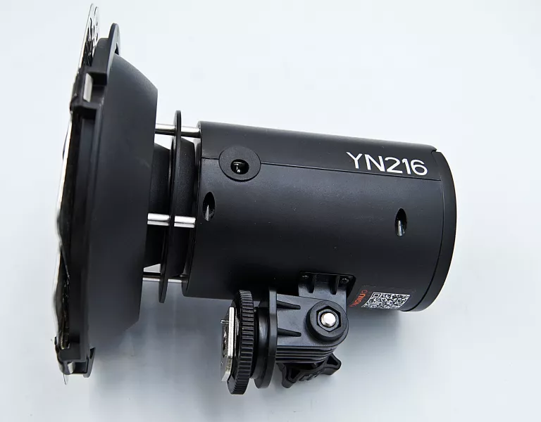 LAMPA YONGNUO YN216 PRO LED VIDEO LIGHT