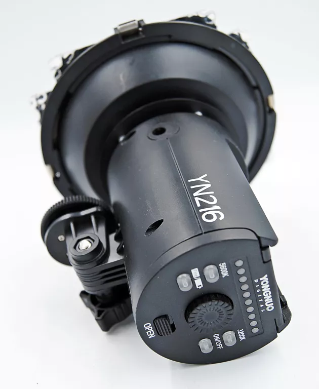 LAMPA YONGNUO YN216 PRO LED VIDEO LIGHT