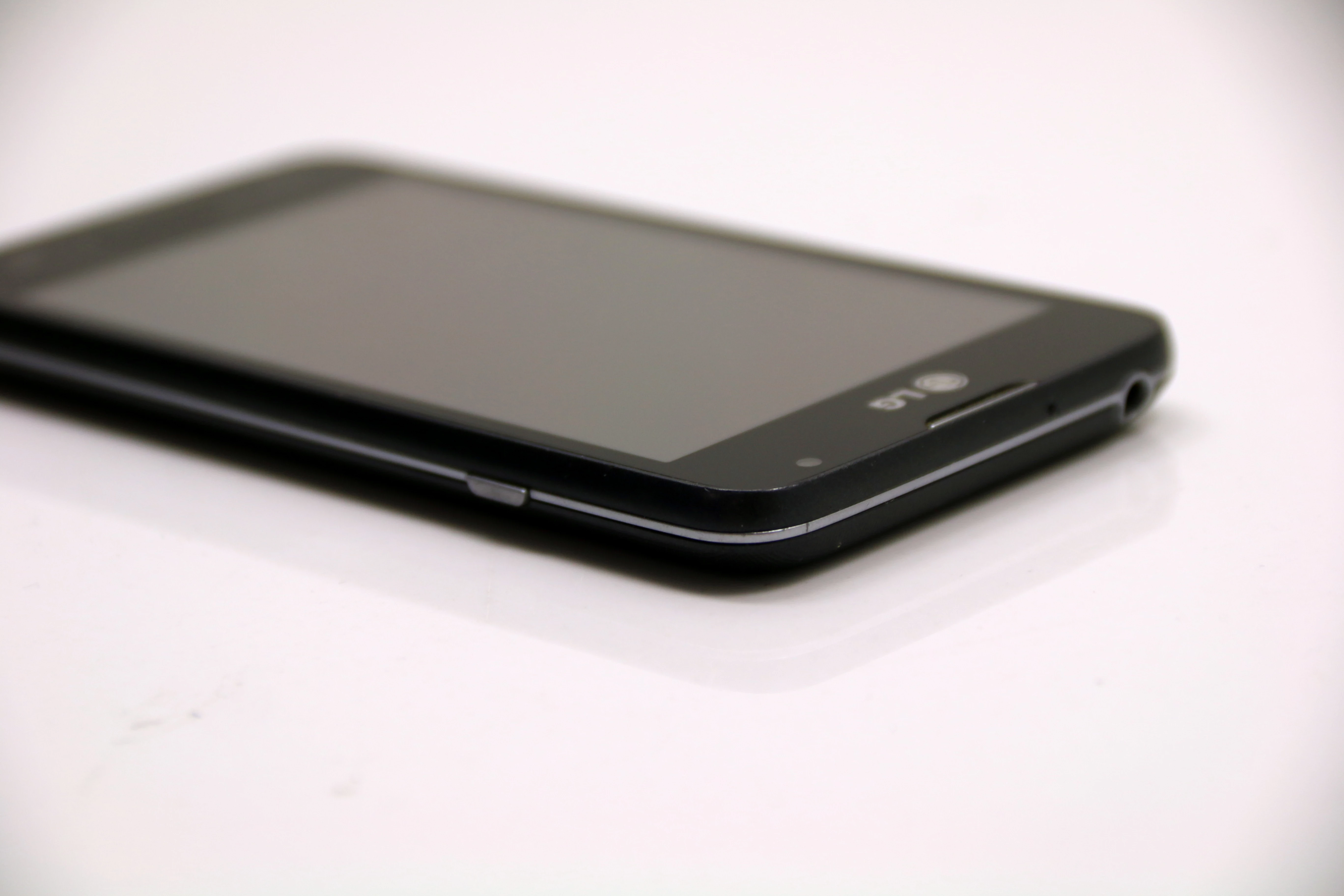 telefon-lg-65-dual-ean-gtin-5010402292960