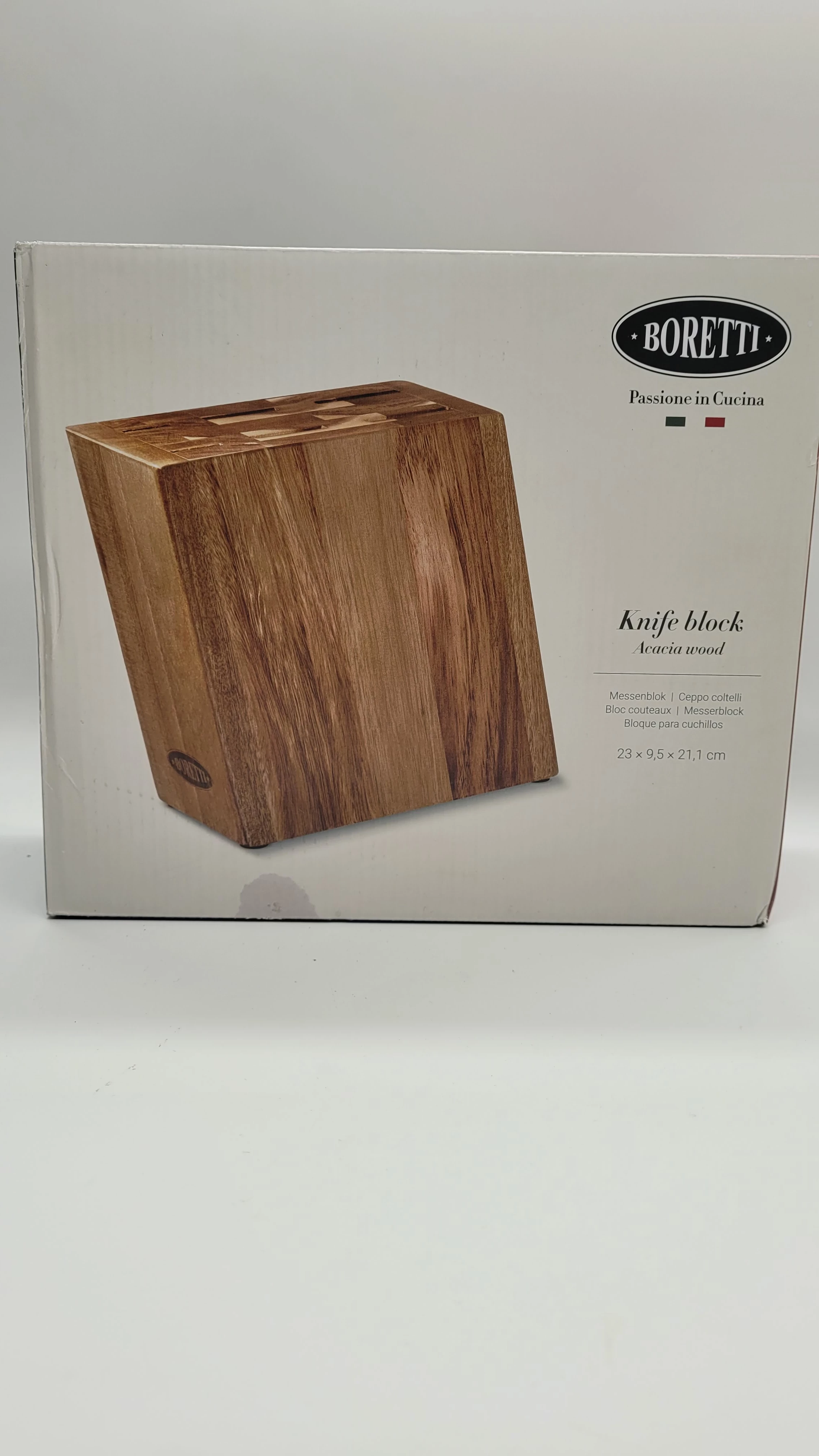 drewniany-blok-na-noze-boretti-kn0545-wyzwolenia-42-walbrzych-sj