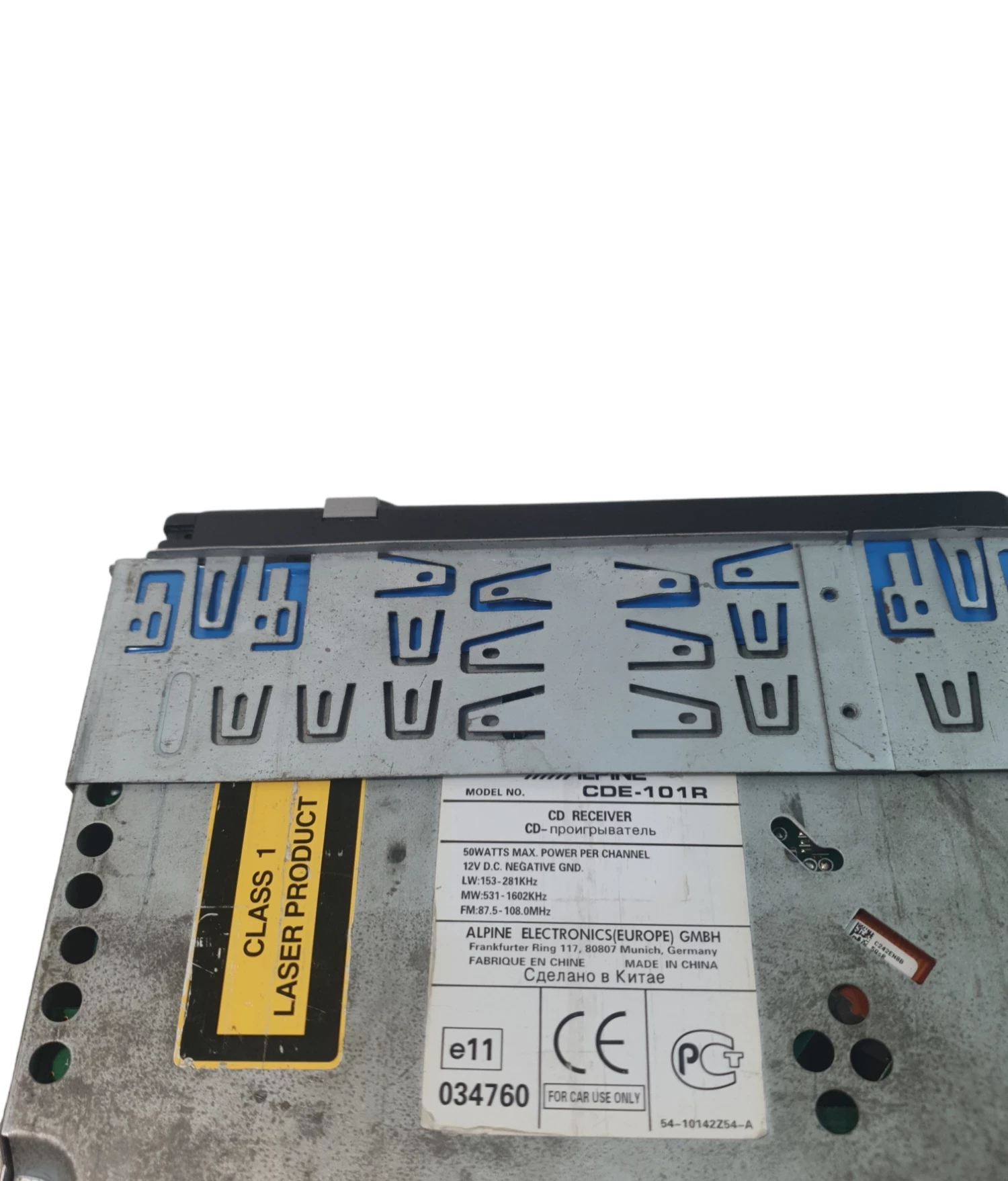 radio-samochodowe-alpine-cde-101r-rodzaje-odtwarzanych-nosnikow-brak