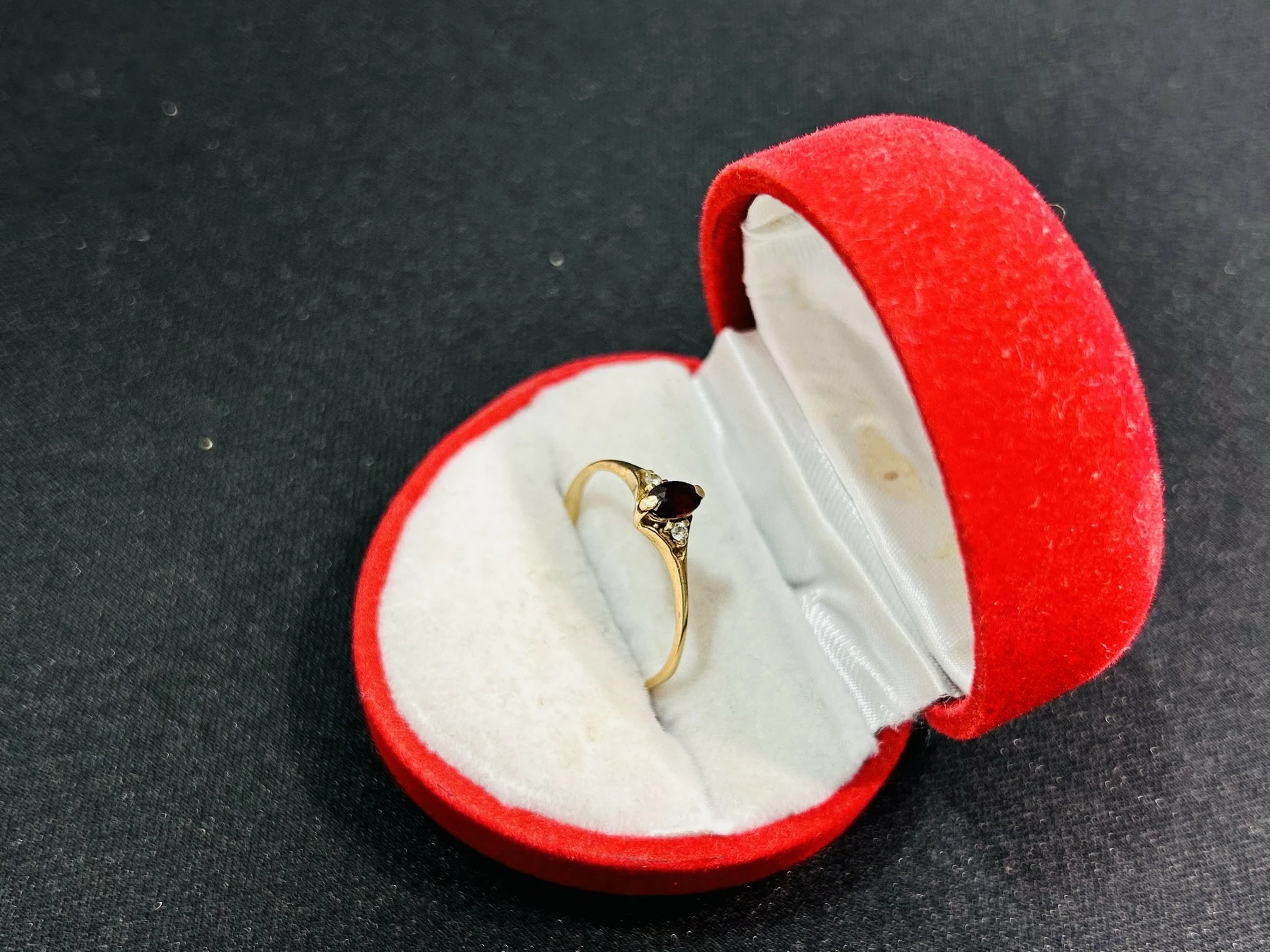 zloty-pierscionek-127-g-r17-583-rodzaj-wyrob-jubilerski