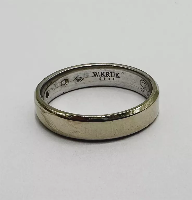 ladna-obraczka-z-brylantem-373g-585-r14-kamien-brylant