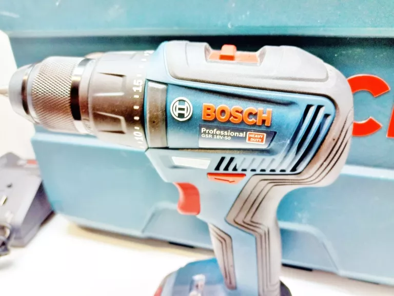 WKRĘTARKA BOSCH GSR 18V-50 /WALIZKA