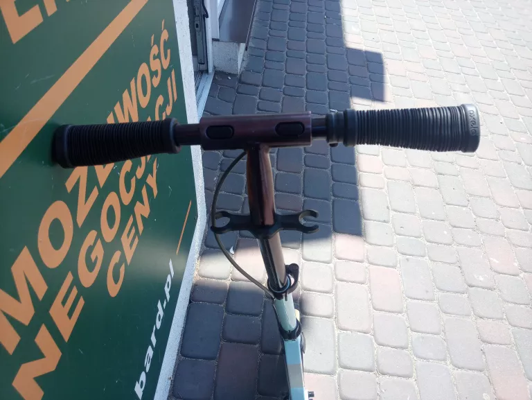 HULAJNOGA OXELO TOWN 7 SUSP 200MM