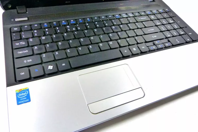 LAPTOP GATEWAY NE56R41U