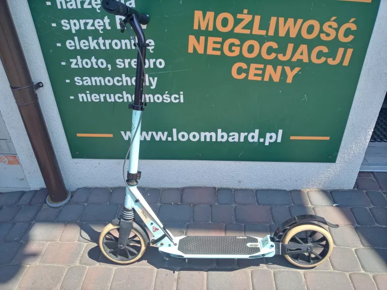 HULAJNOGA OXELO TOWN 7 SUSP 200MM