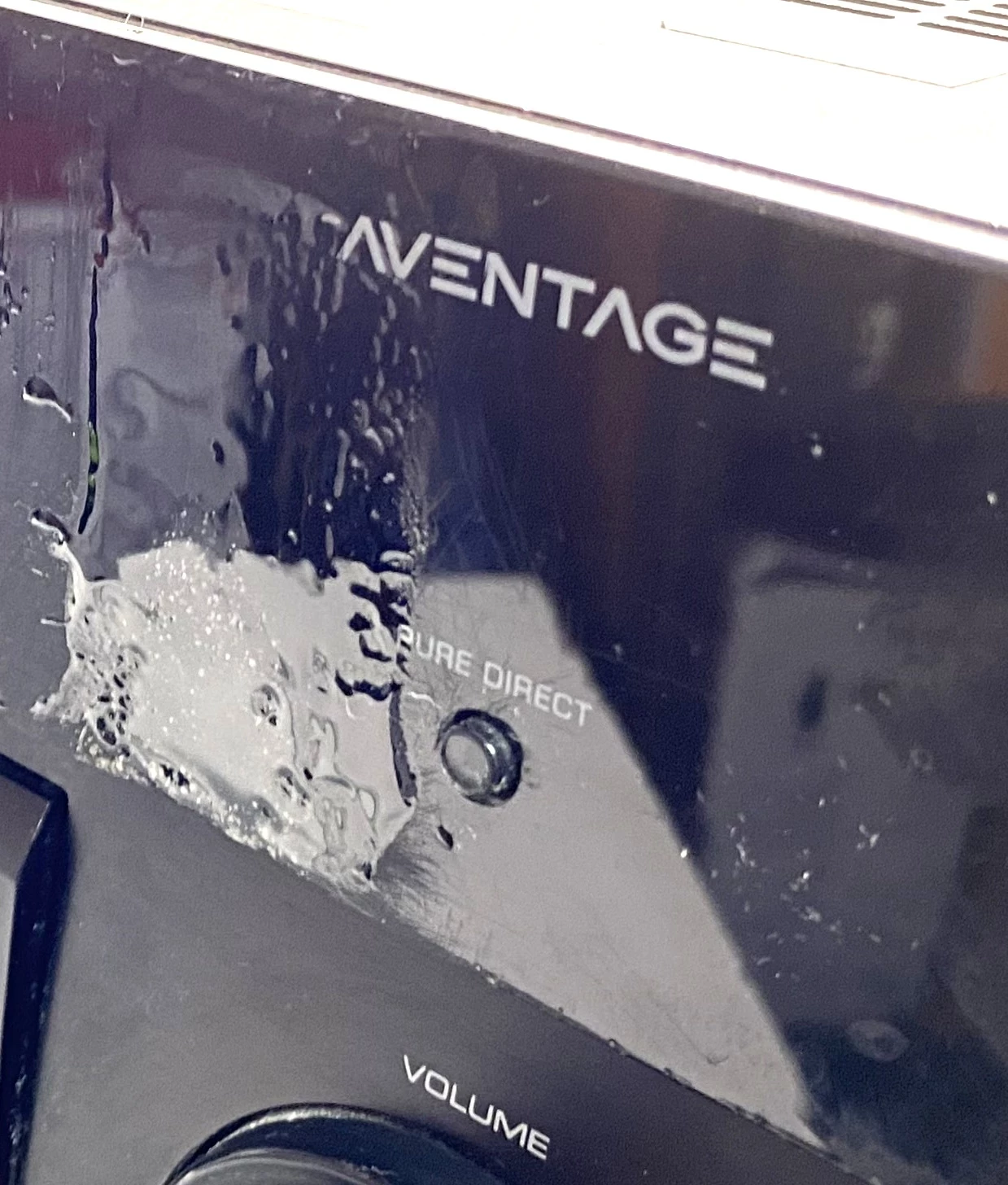 wzmacniacz-yamaha-rx-a2020-pilot-komunikacja-bluetooth