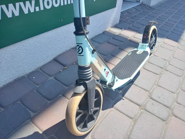 HULAJNOGA OXELO TOWN 7 SUSP 200MM