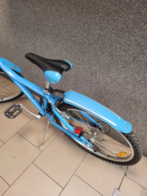 rower-24-giant-taffy-225-blekitny-stan-uzywany