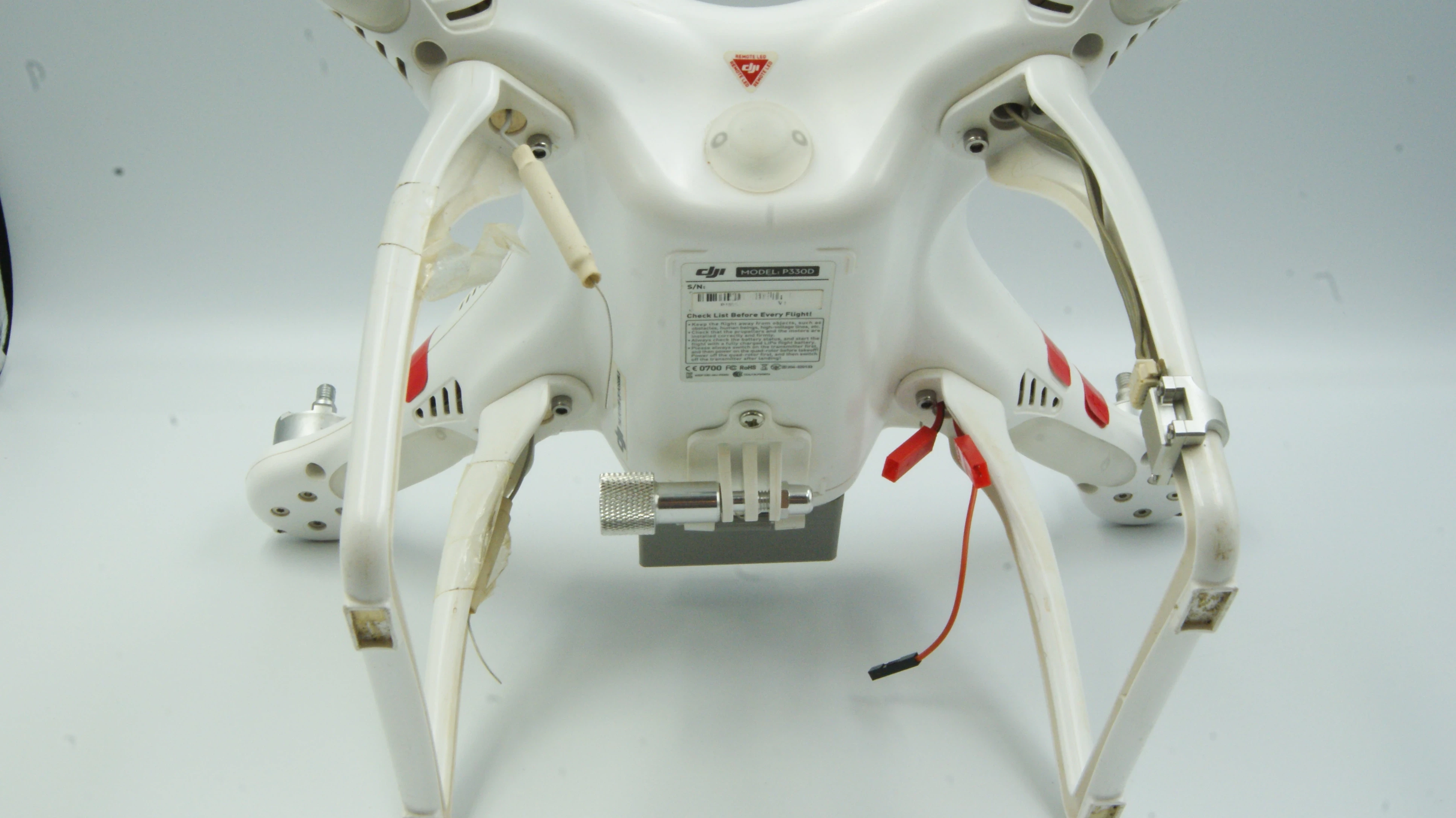 dron-dji-phantom-111-p330d-zestaw-marka-dji