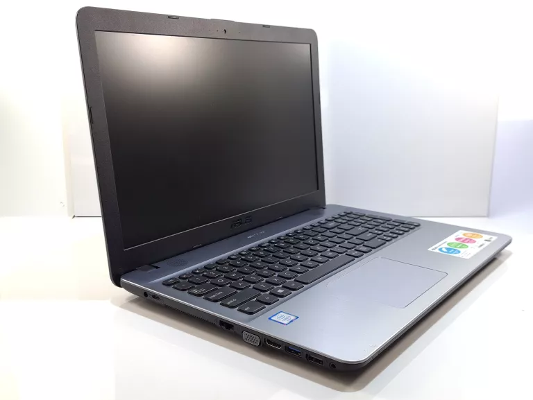 asus-x541u-i3-6006u-4gb-ram-128gb-ssd-rozdzielczosc-px-1366-x-768