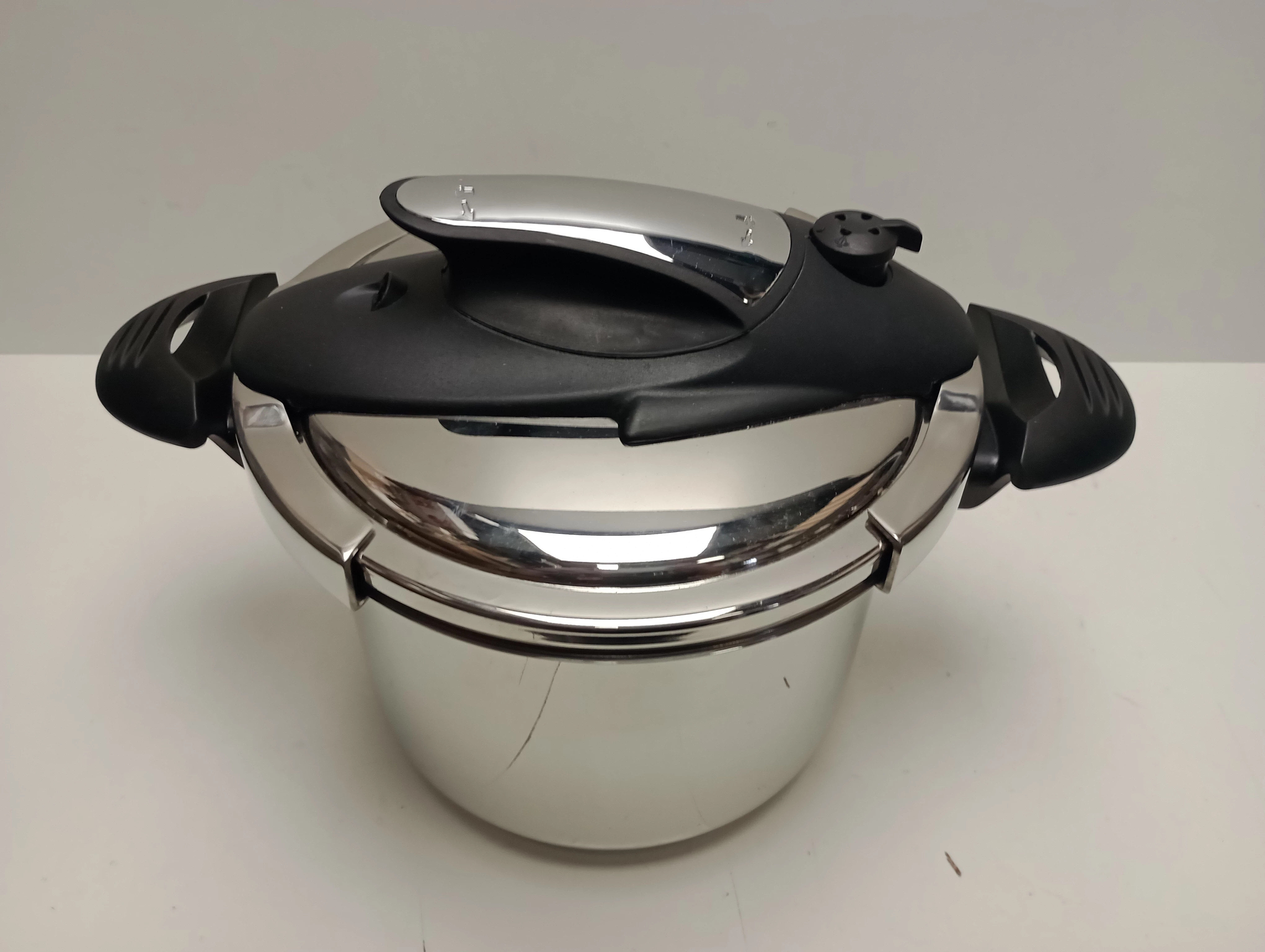 szybkowar-ze-stali-szlachetnej-philipiak-6l-pojemnosc-6