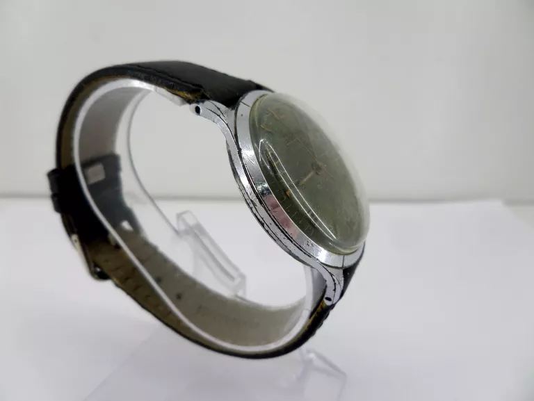 zegarek-adriatica-worldchampion-extra-5049-mechanizm-automatyczny