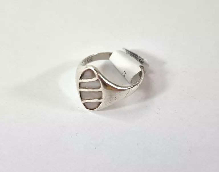 srebrny-pierscionek-412g-925-rodzaj-2205-16