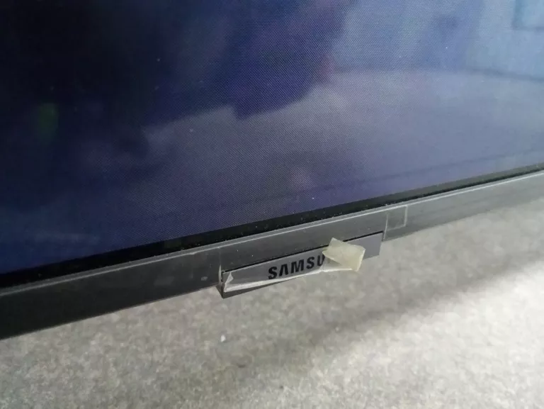 TELEWIZOR SAMSUNG UE43TU7102K 43"  SMART TV