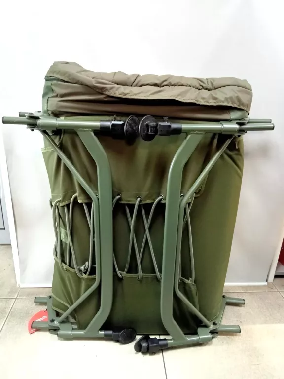 ŁÓŻKO ZE ŚPIWOREM TRAKKER RLX OVAL BED SYSTEM