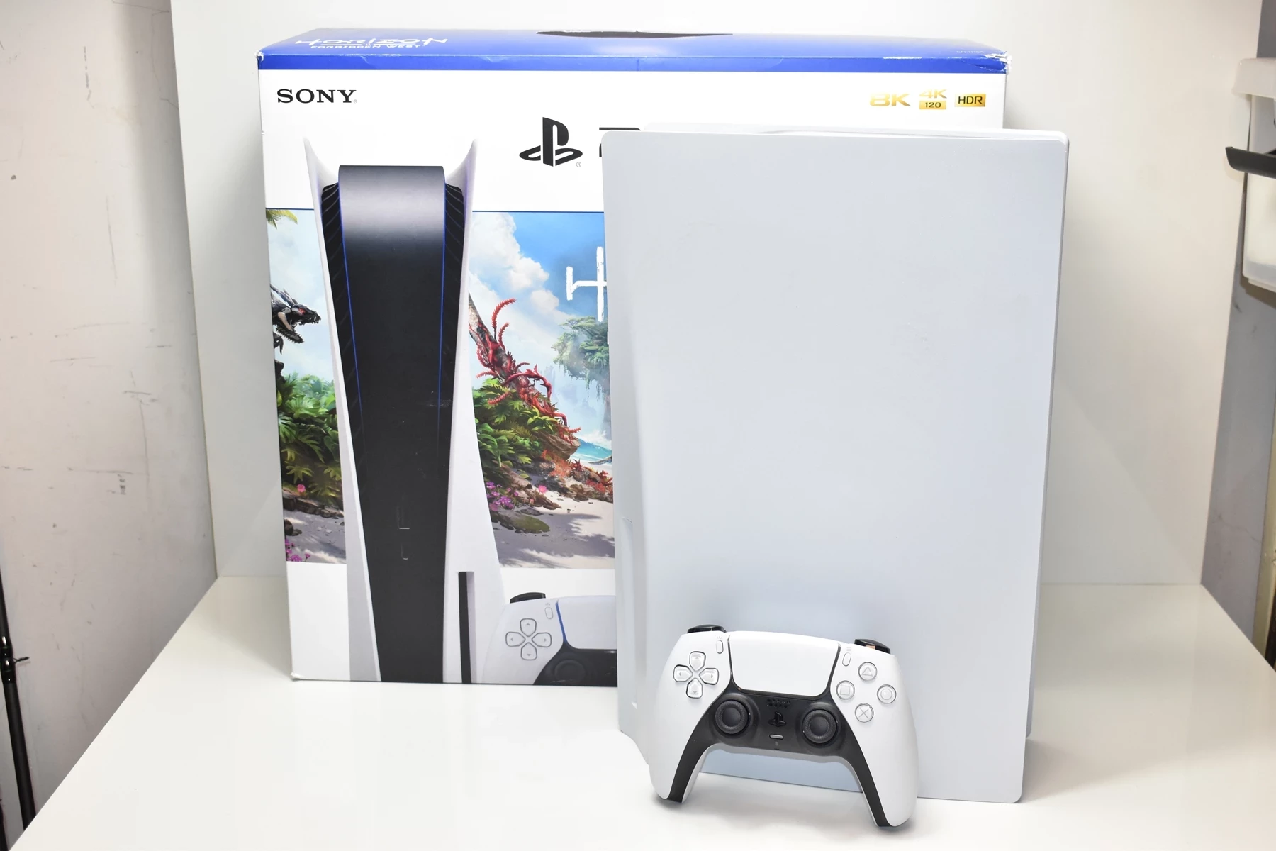 konsola-sony-ps5-pudelko-stan-uzywany