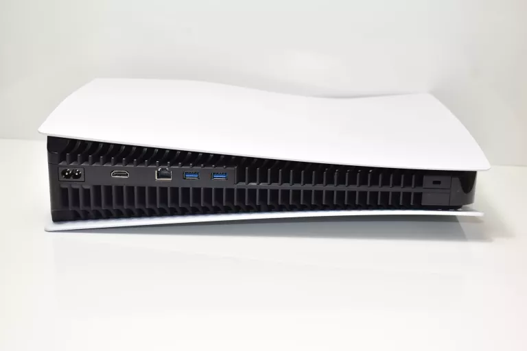 KONSOLA SONY PS5 PUDEŁKO