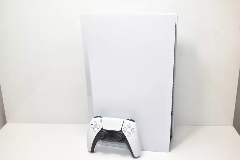 KONSOLA SONY PS5 PUDEŁKO