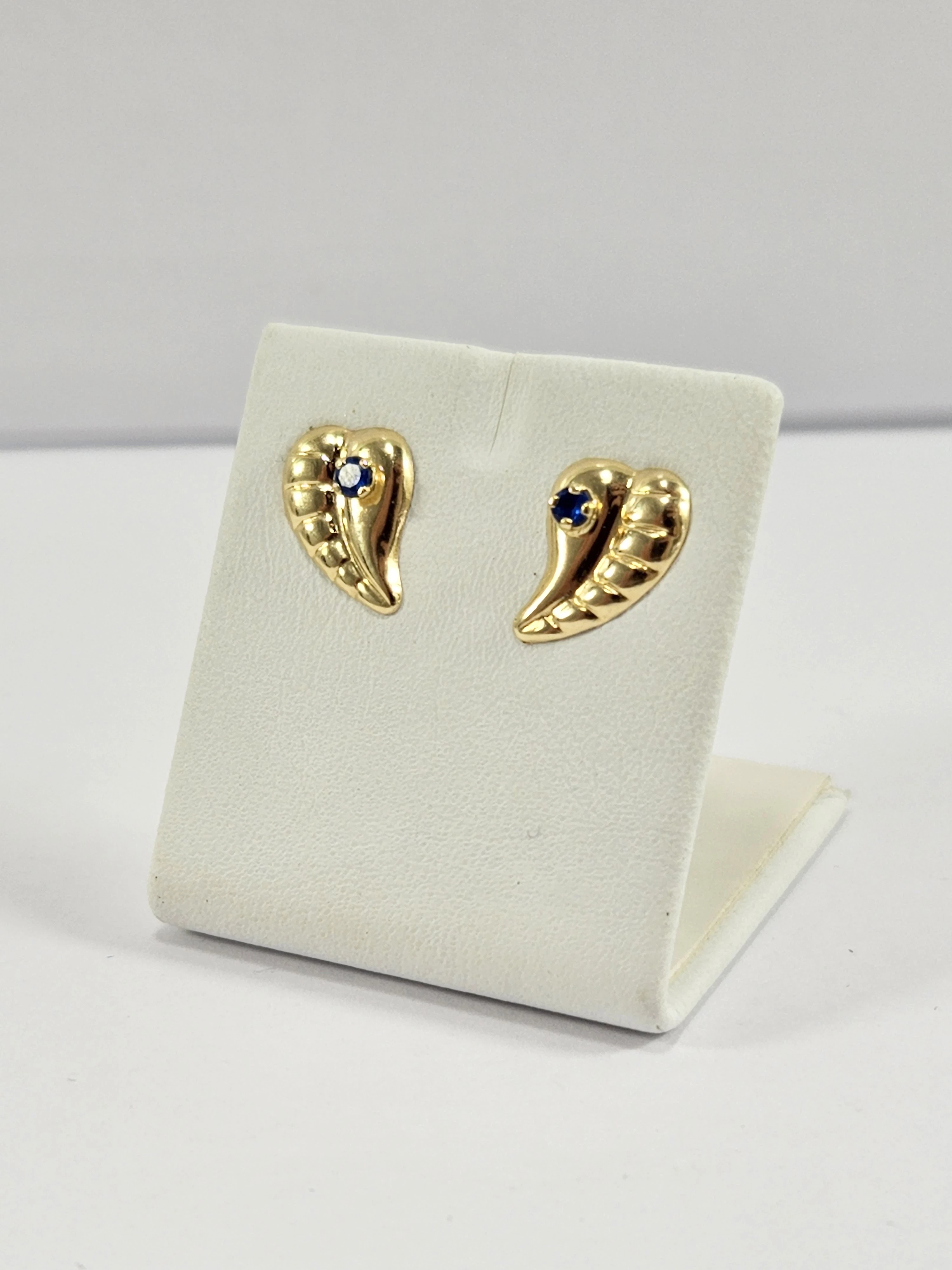 cudowne-zlote-kolczyki-listki-097g-585-sztyft-kolor-dominujacy-zloty