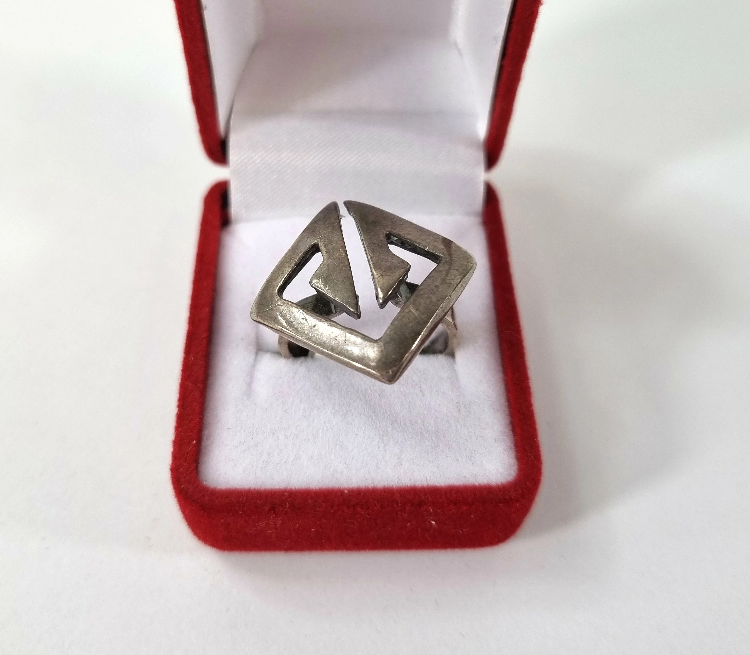 srebrny-pierscionek-497g-925-r11-rodzaj-2205-2