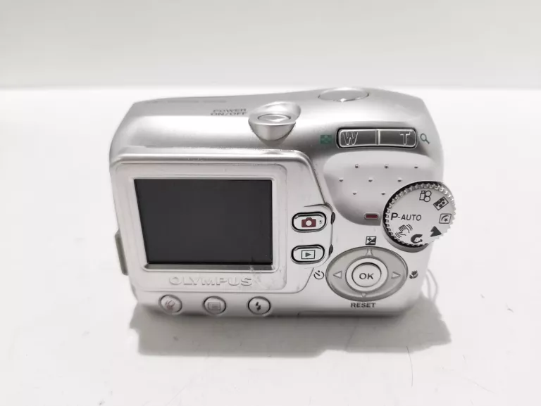 APARAT OLYMPUS X-715