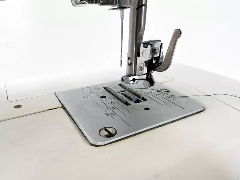 maszyna-do-szycia-lucznik-olga-418-super-cena-product-id