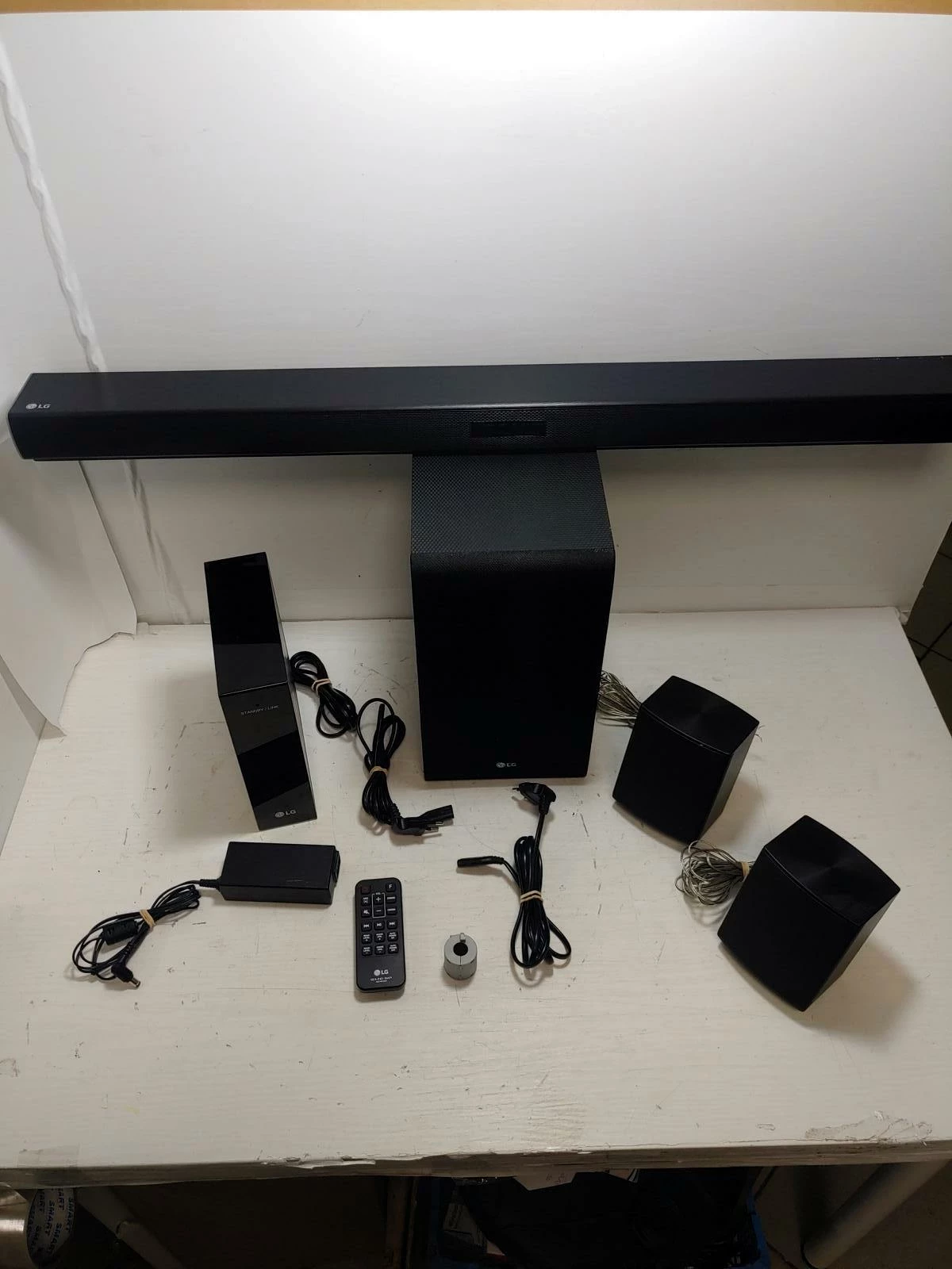 soundbar-lg-sj4r-subwoofer-polecam-osiedle-kombatantow-7c-krakow