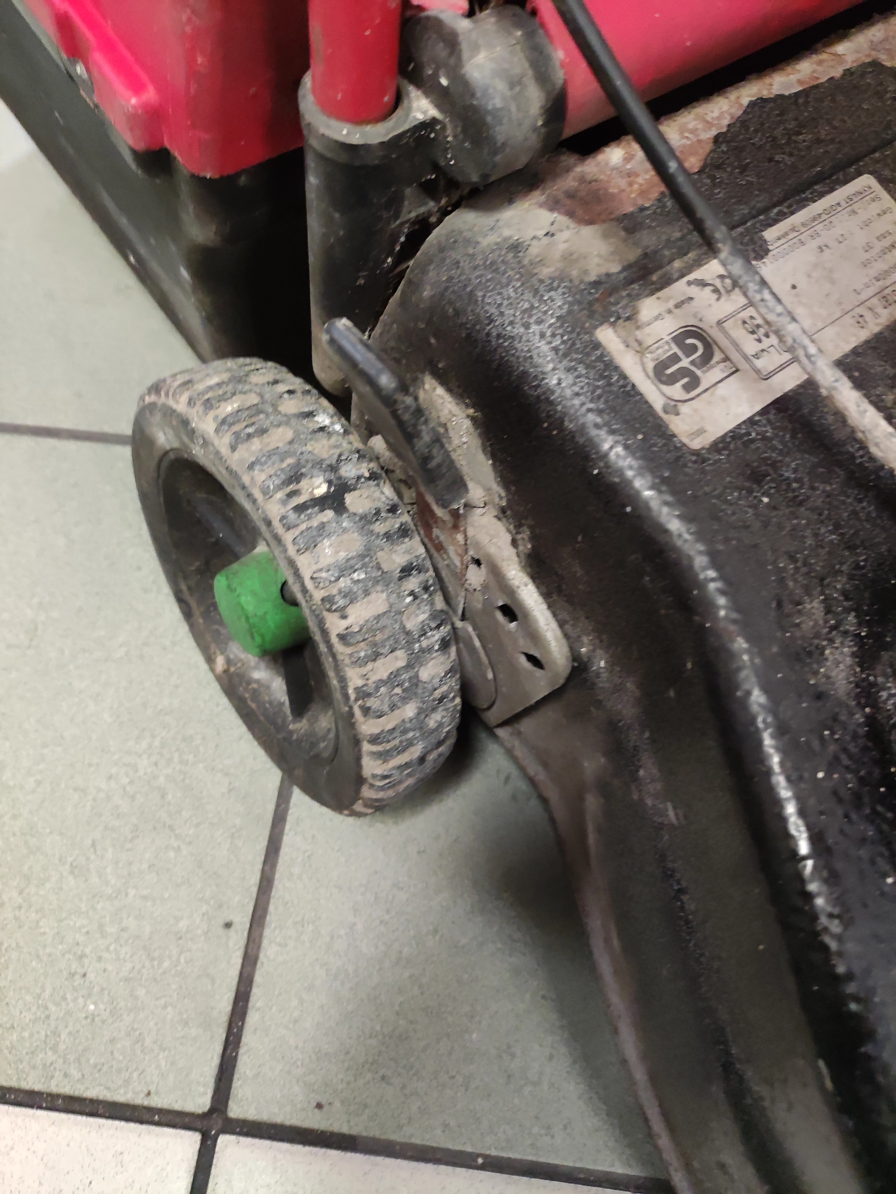 kosiarka-spalinowa-prisma-37-pojemnosc-silnika-1