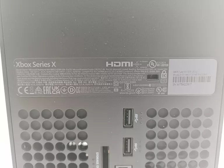 KONSOLA XBOX ONE SERIES X 1TB