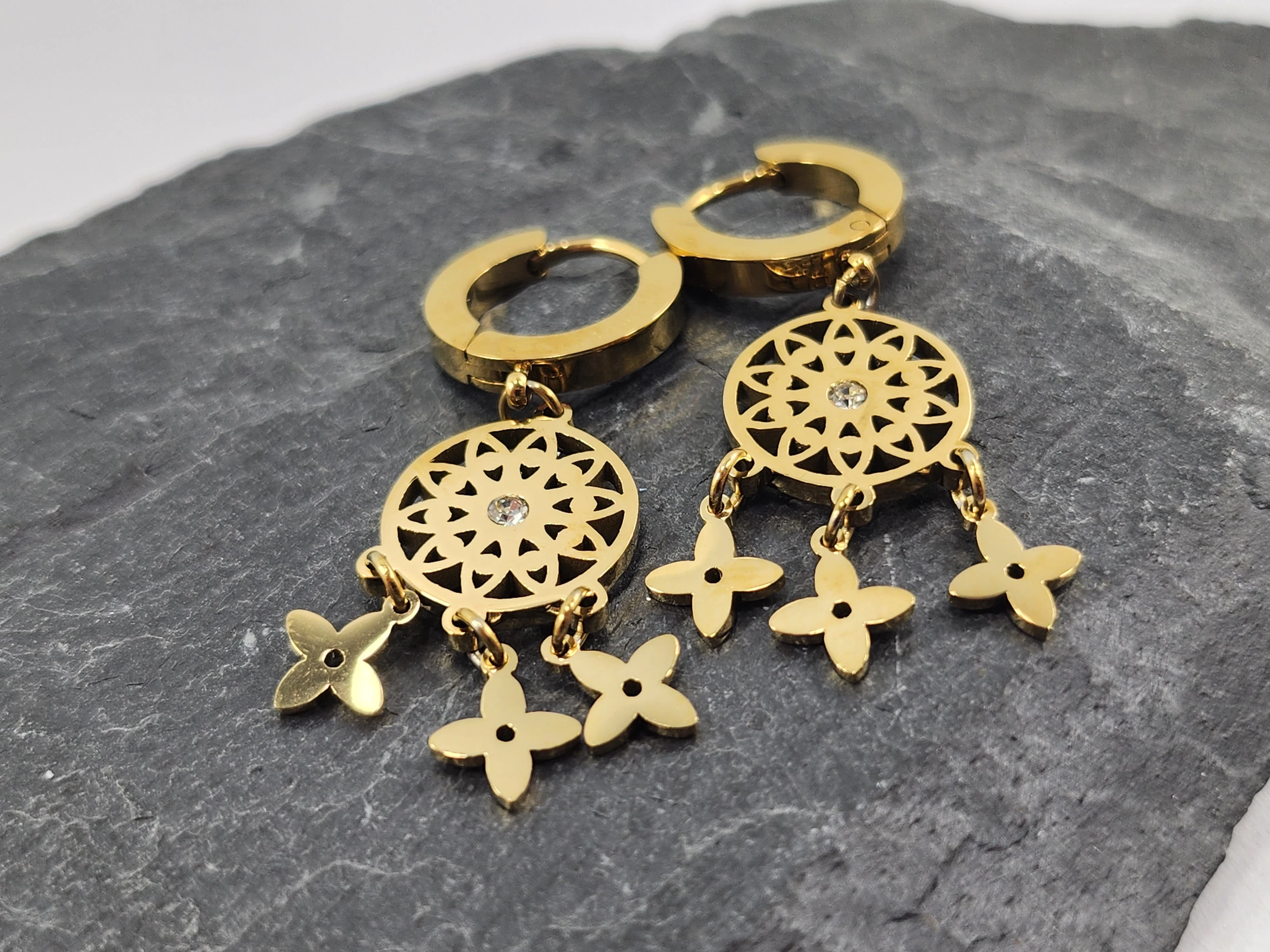 kolczyki-stal-pozlacana-lapacz-snow-na-kole-raciborska-3-gliwice-g1