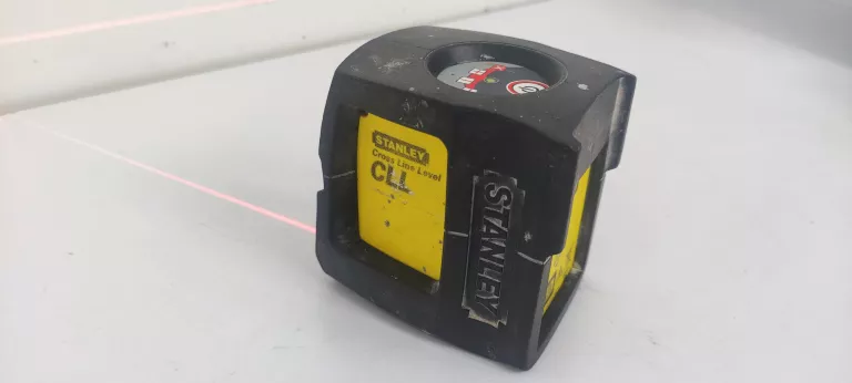 LASER KRZYŻOWY STANLEY CROSS LINE CLL