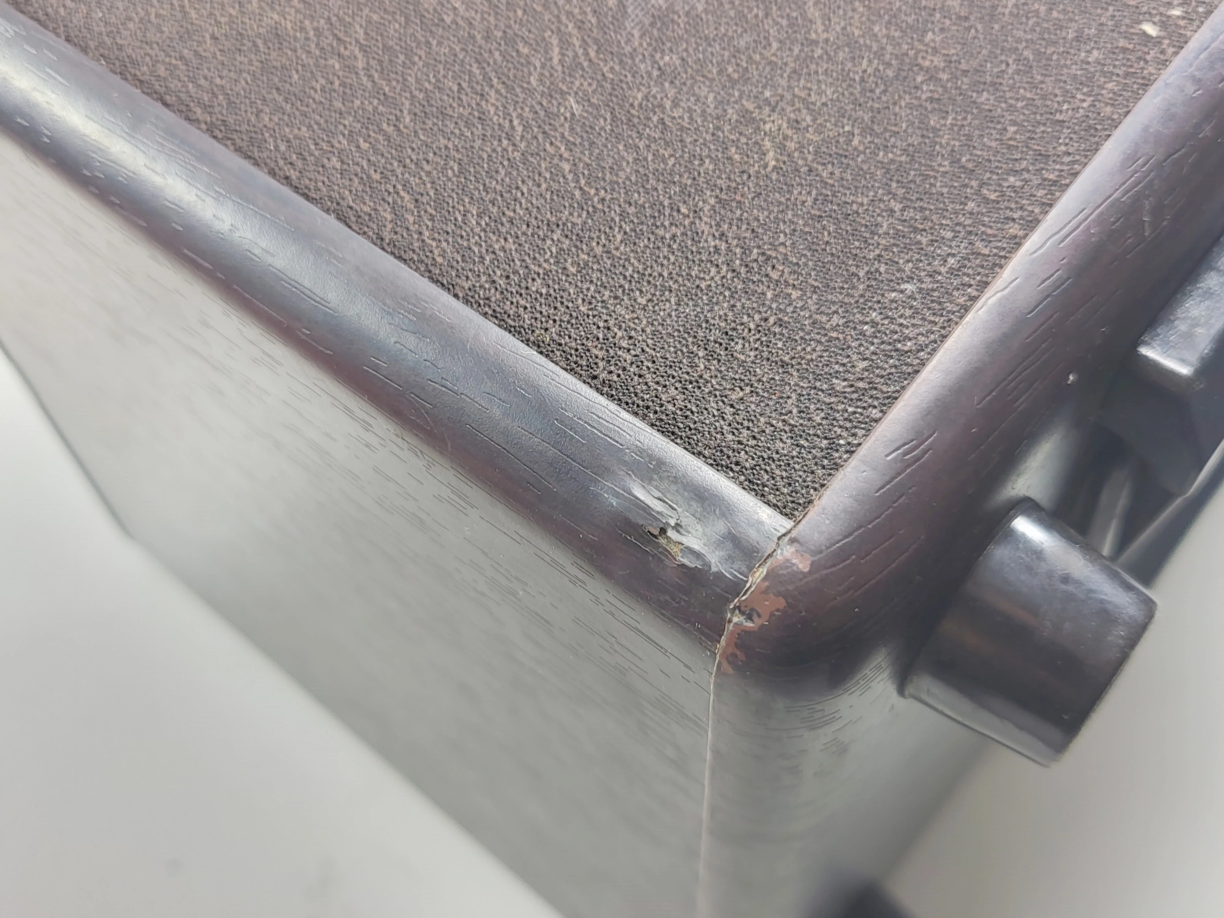 roland-ac-33-przenosny-bateryjny-wzmacniacz-stereo-3-maja-48-poznan-ska-x