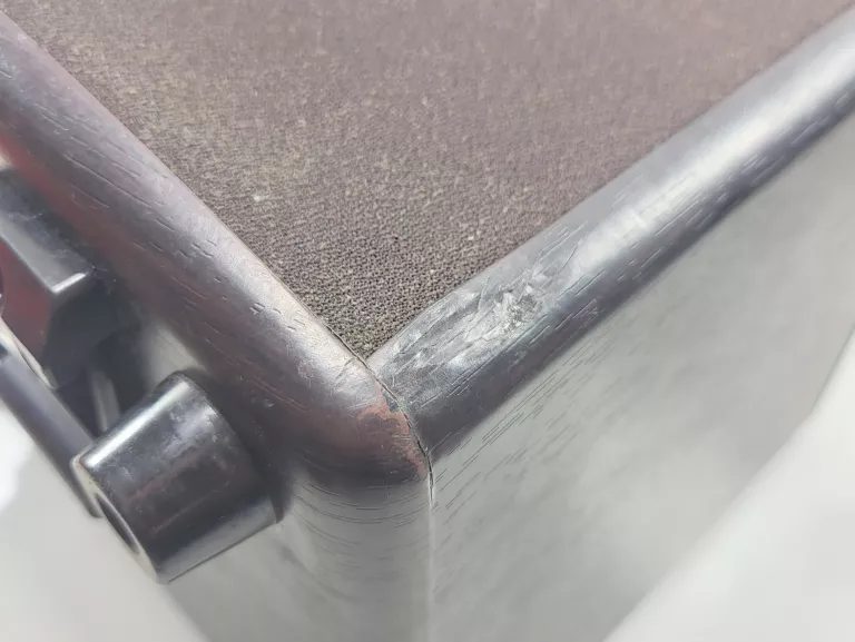 roland-ac-33-przenosny-bateryjny-wzmacniacz-stereo-product-id-0f28192f-4ad7-43ca-bd06-beafd5b2d734