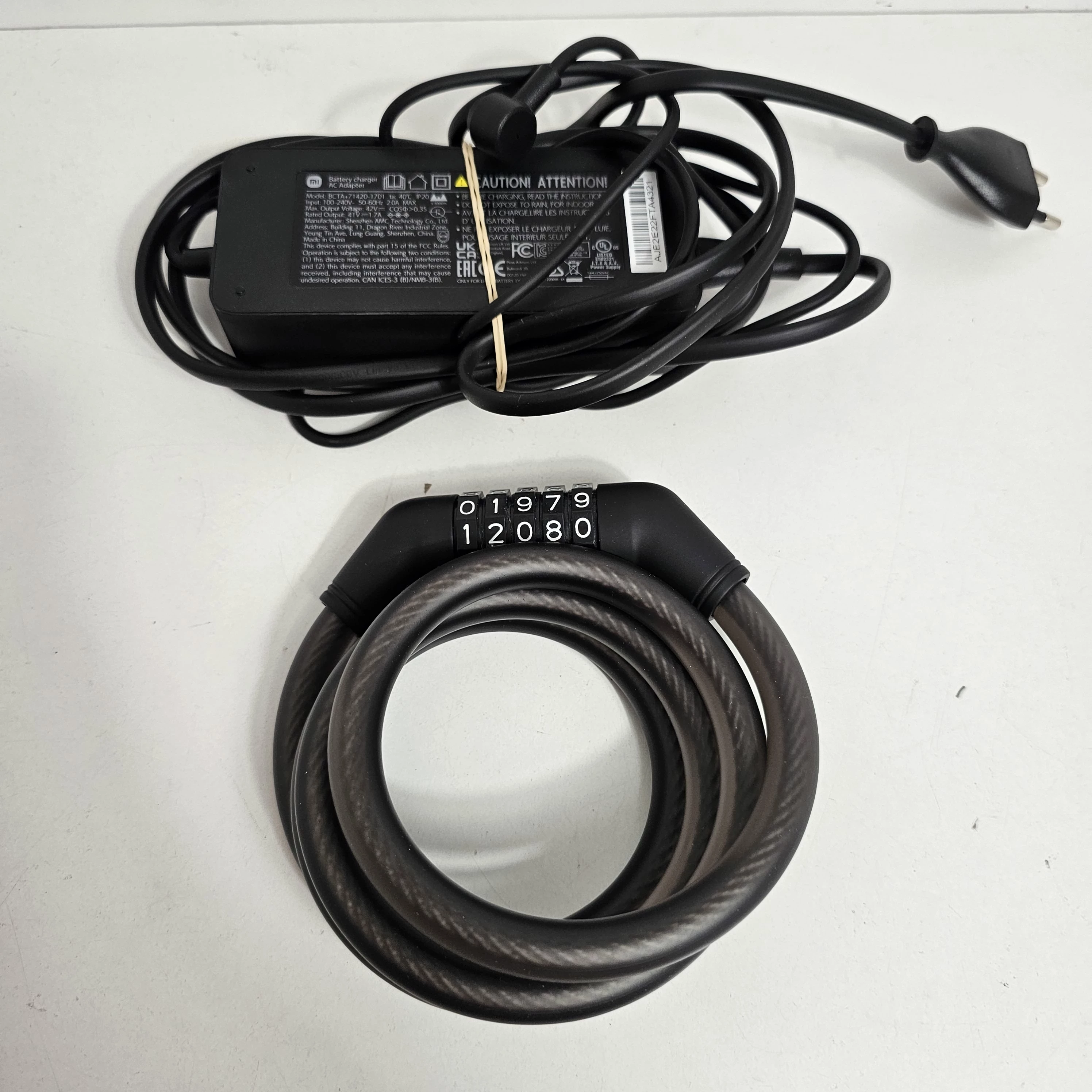 hulajnoga-elektryczna-xiaomi-scooter-4-pro-predkosc-maksymalna-25