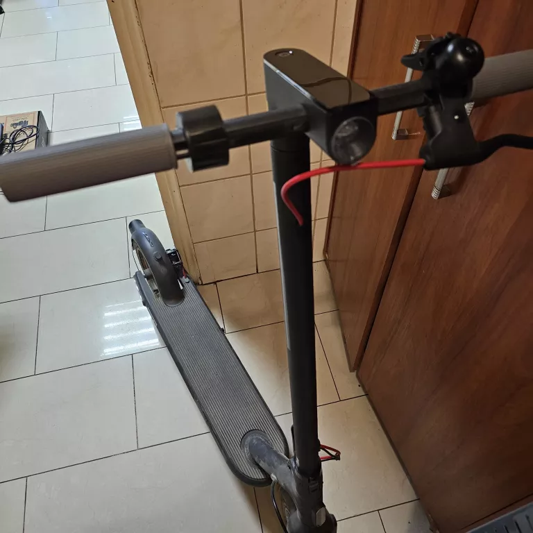 HULAJNOGA ELEKTRYCZNA XIAOMI SCOOTER 4 PRO