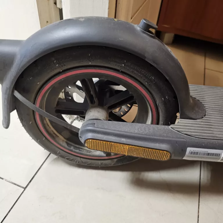 HULAJNOGA ELEKTRYCZNA XIAOMI SCOOTER 4 PRO