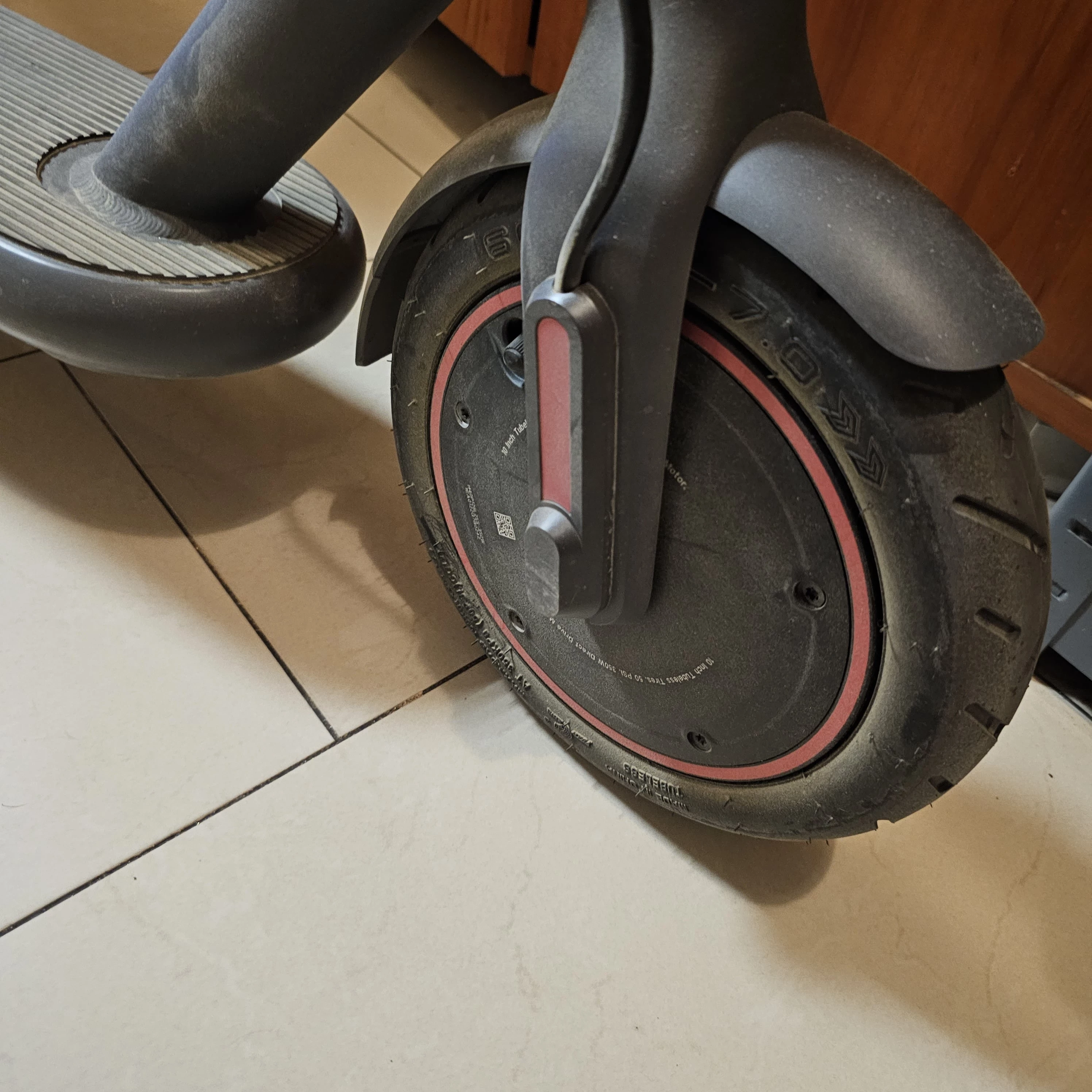 hulajnoga-elektryczna-xiaomi-scooter-4-pro-ean-gtin-6934177755361