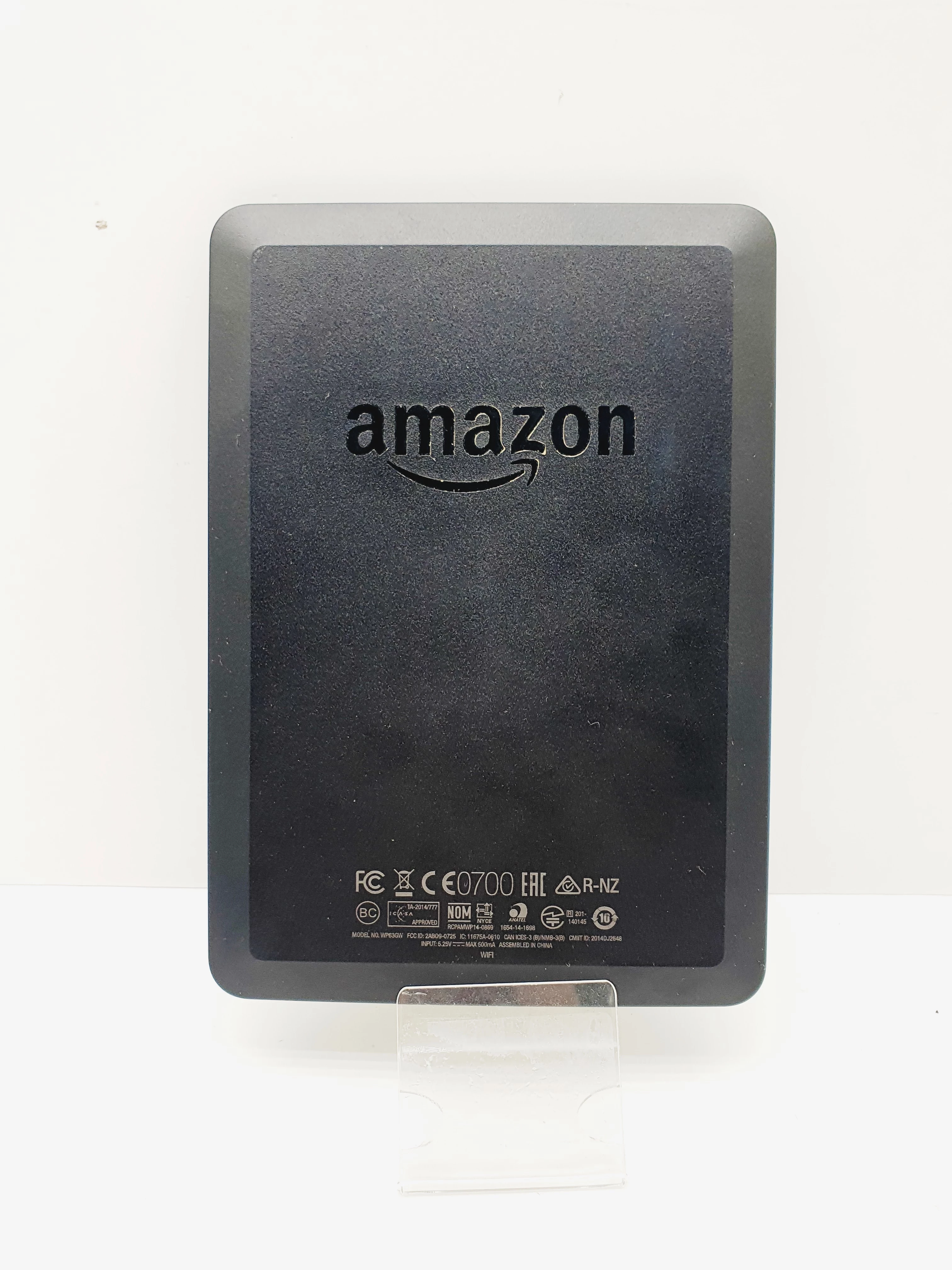 czytnik-e-bookow-kindle-amazon-touch-7-6-funkcje-ekran-dotykowy