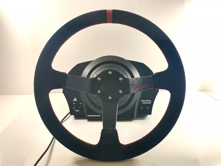 KIEROWNICA Z PEDAŁAMI THRUSTMASTER T300 RS