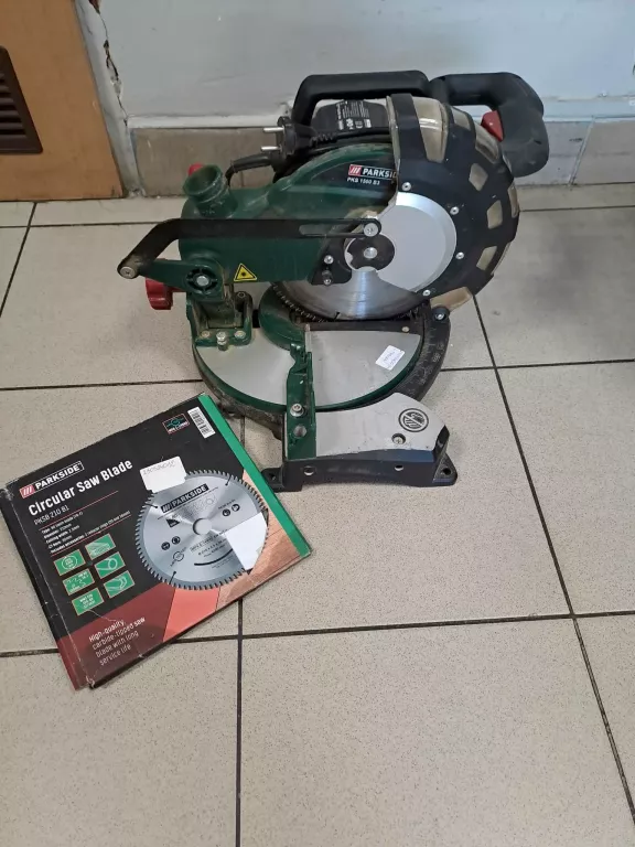 PIŁA UKOSOWA PARKSIDE PKS 1500 B3 + TARCZA