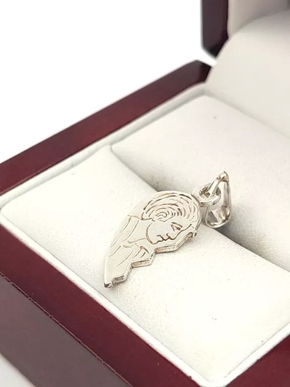 SREBRNA ZAWIESZKA 'PÓŁ SERCA' 1,68G