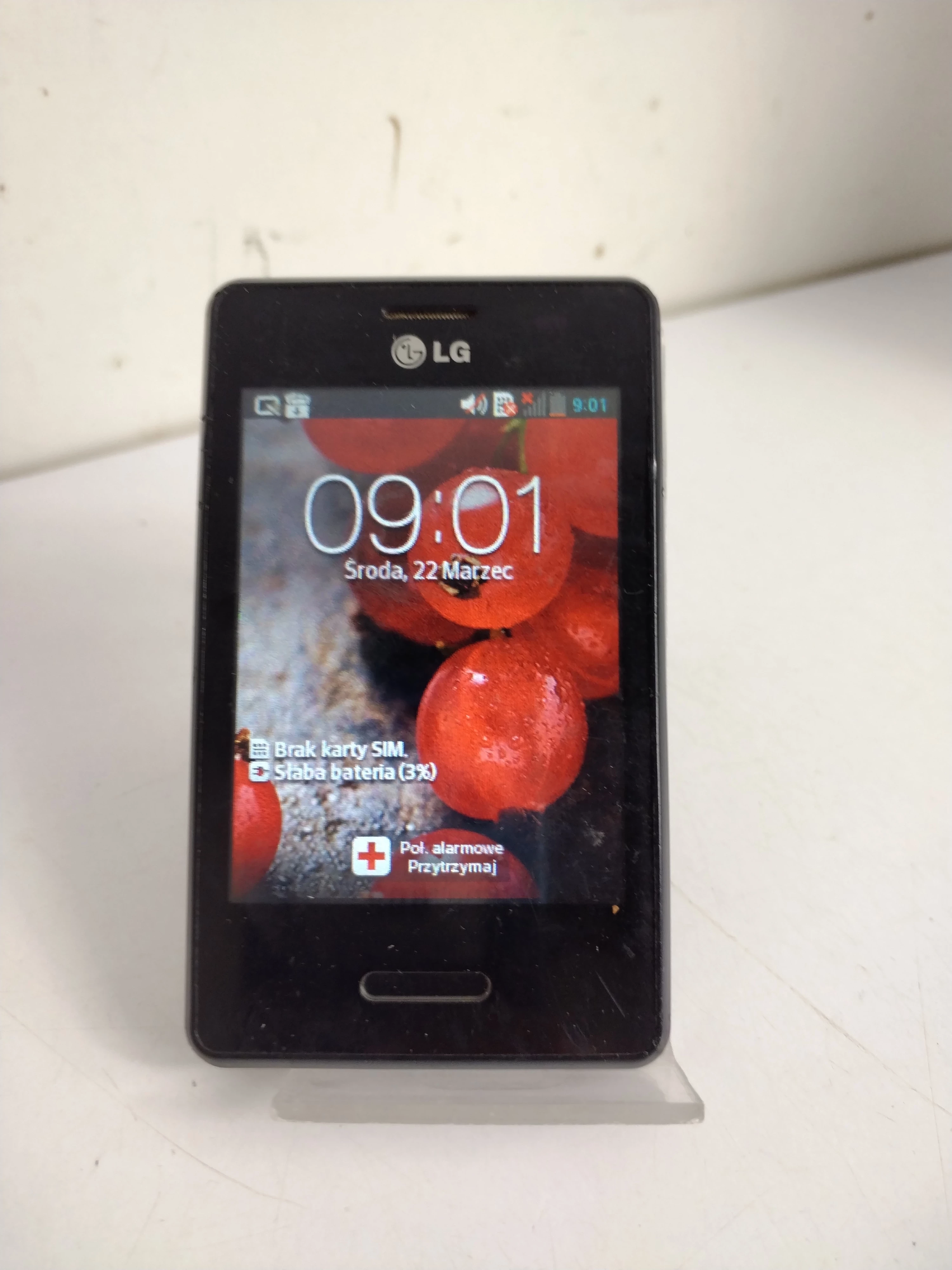 lg-optimus-l3-kolor-czarny